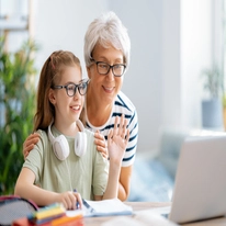 CLASSPROF AUSTRIA - Oma lernt auch online mit!